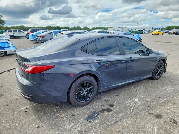 2026 TOYOTA CAMRY
