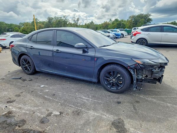 2026 TOYOTA CAMRY