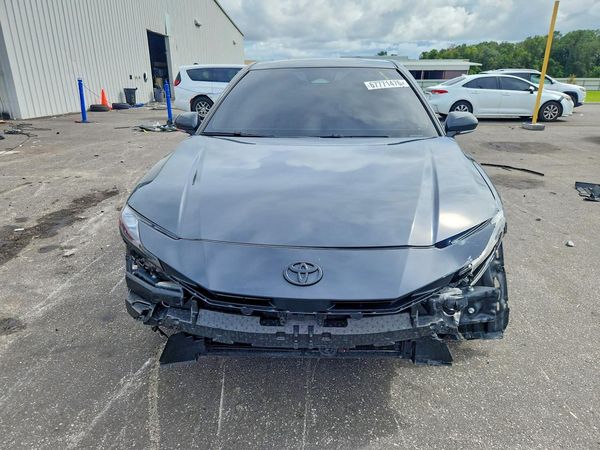 2026 TOYOTA CAMRY