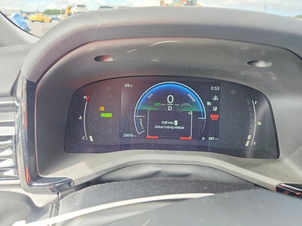 2026 TOYOTA CAMRY