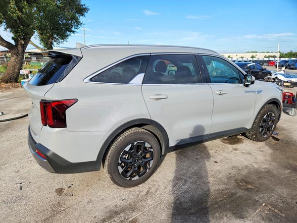 2026 KIA SORENTO
