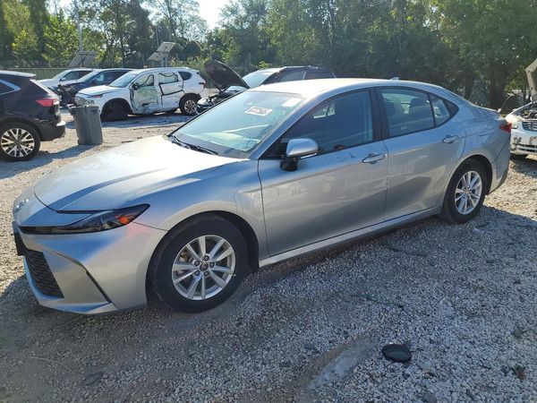 2025 TOYOTA CAMRY