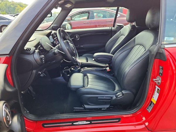 2021 MINI COOPER
