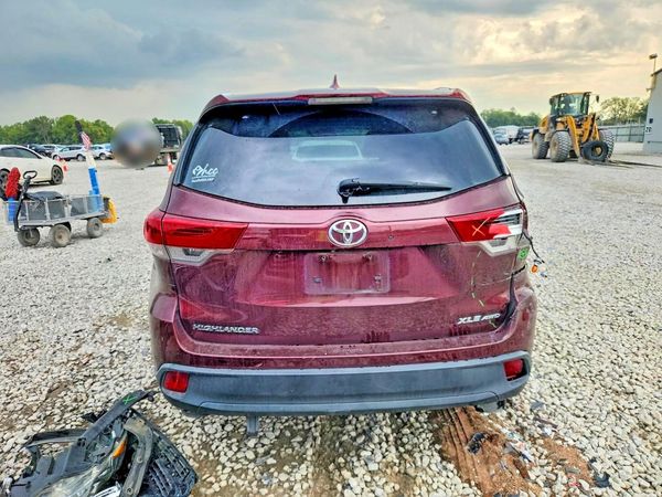 2019 TOYOTA HIGHLANDER SE/XLE