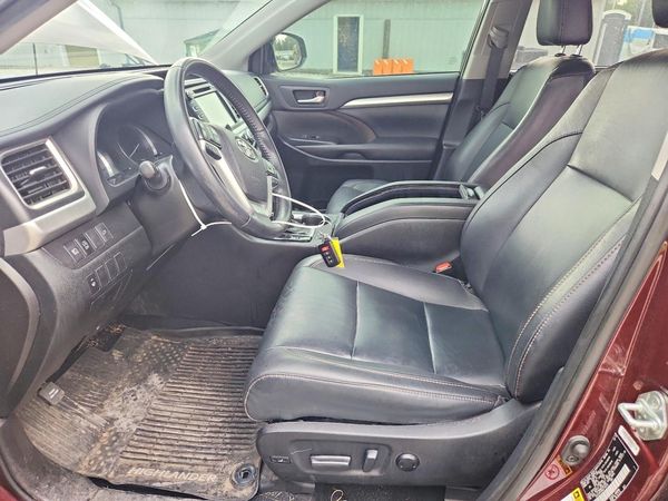 2019 TOYOTA HIGHLANDER SE/XLE