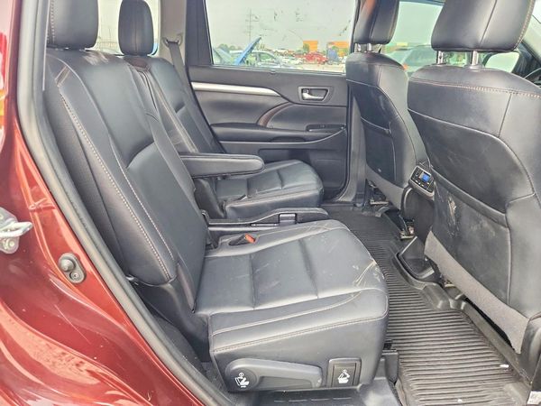 2019 TOYOTA HIGHLANDER SE/XLE