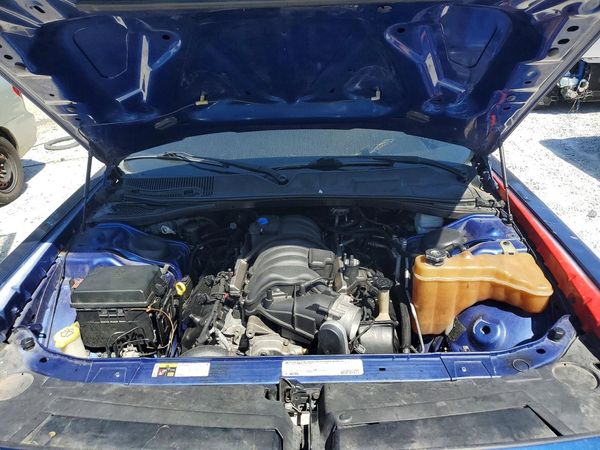 2012 DODGE CHALLENGER SRT8 — Engine bay