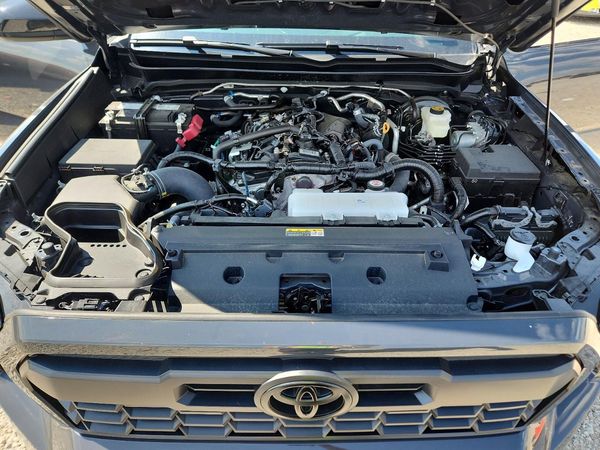 2025 TOYOTA TACOMA
