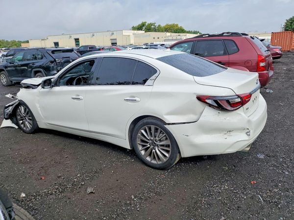 2021 INFINITI Q50