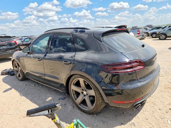 2017 PORSCHE MACAN