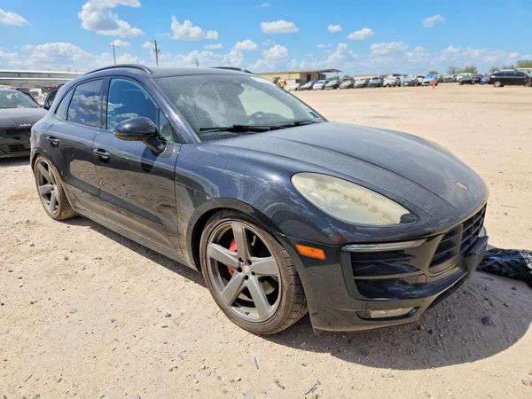2017 PORSCHE MACAN