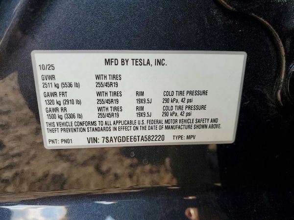 2026 TESLA MODEL Y