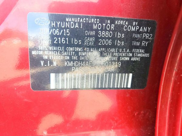 2016 HYUNDAI ELANTRA