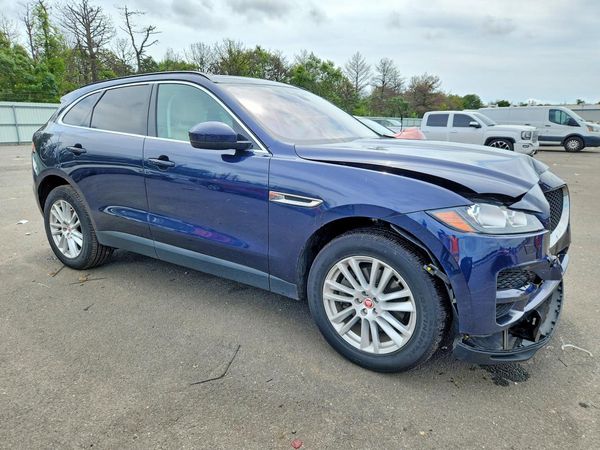 2019 JAGUAR F-PACE Prestige