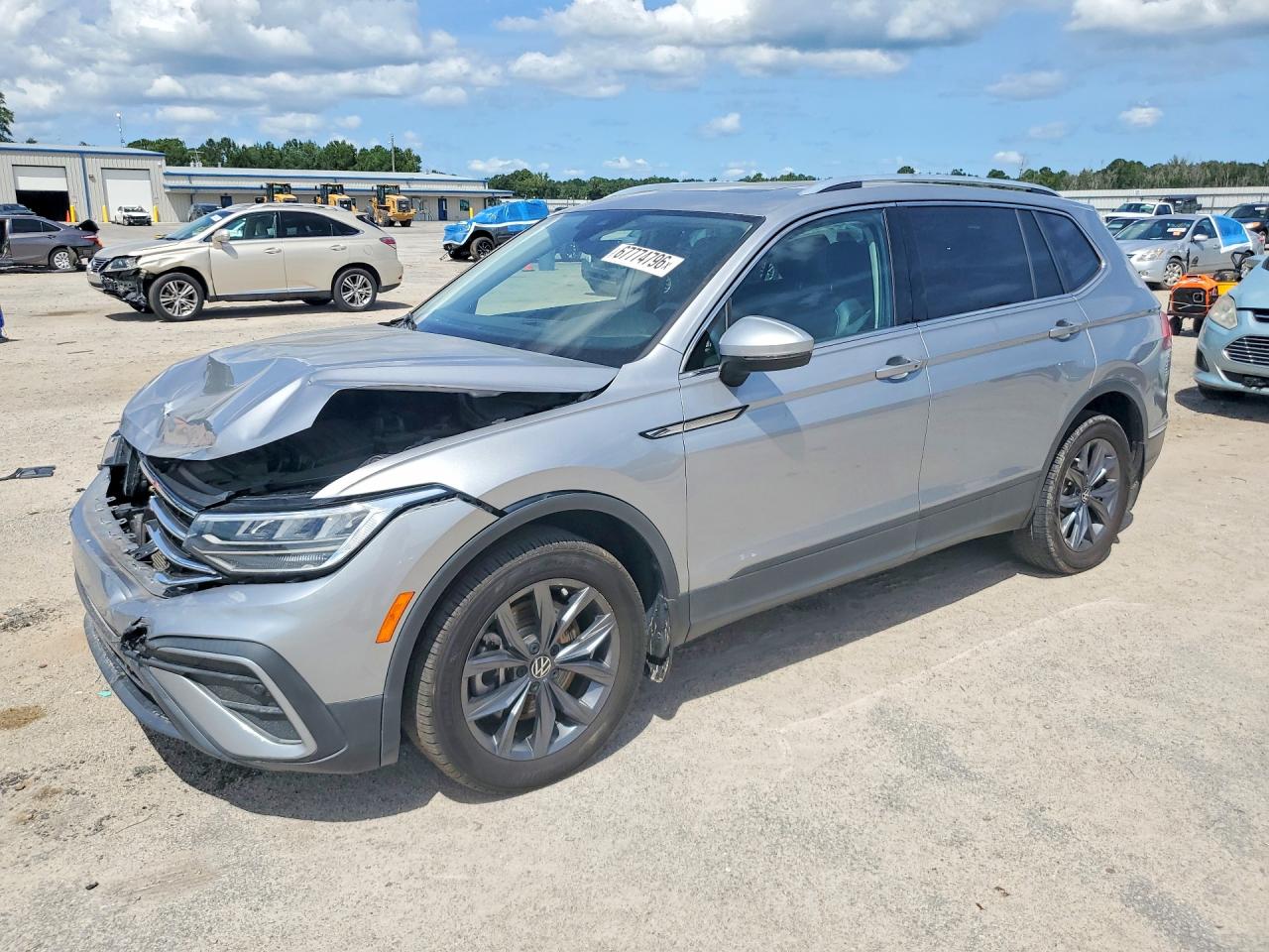 2022 VOLKSWAGEN TIGUAN SE