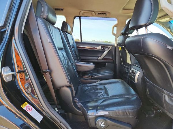 2017 LEXUS GX