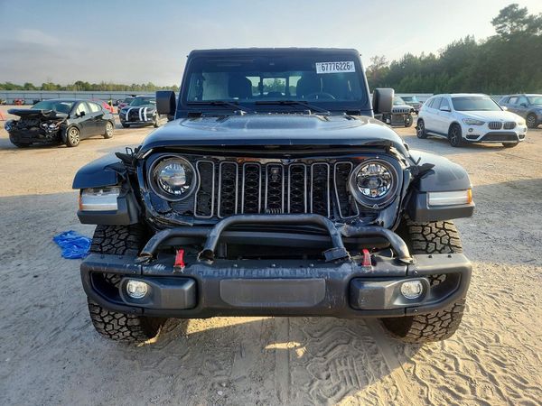 2024 JEEP GLADIATOR