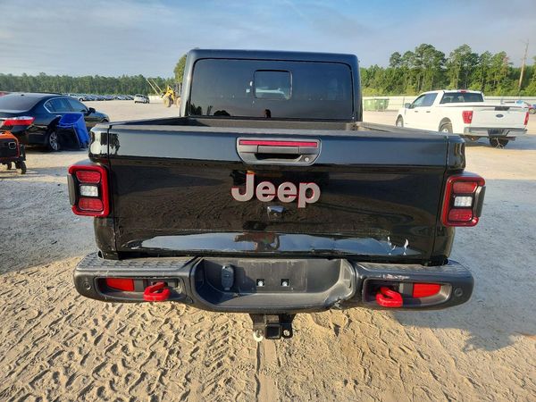2024 JEEP GLADIATOR