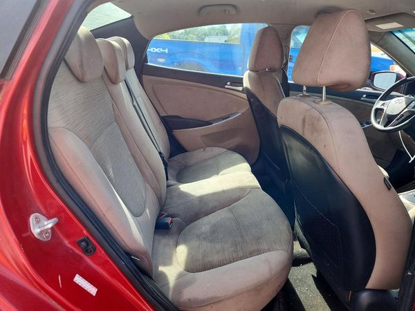 2017 HYUNDAI ACCENT SE Base