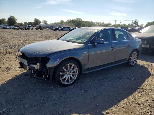 2012 AUDI A4 quattro Premium Plus