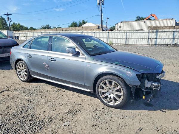 2012 AUDI A4 quattro Premium Plus