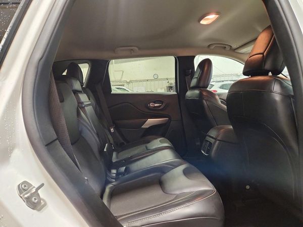 2018 JEEP CHEROKEE