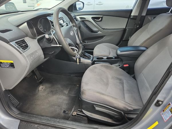 2016 HYUNDAI ELANTRA