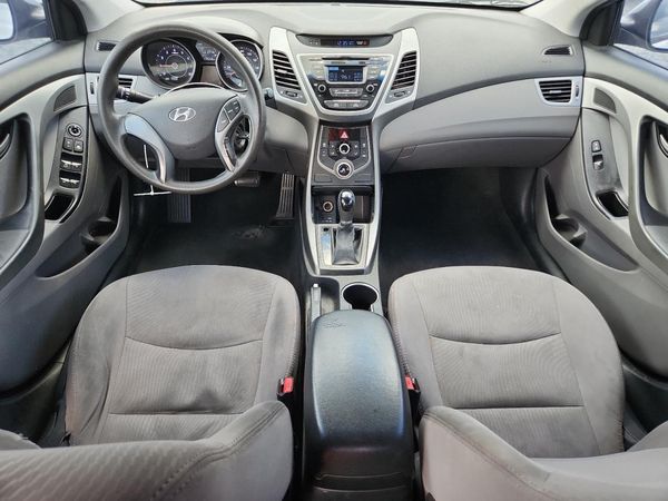 2016 HYUNDAI ELANTRA