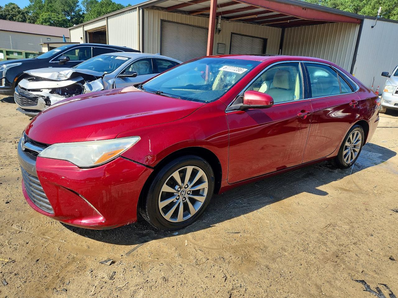 2015 TOYOTA CAMRY