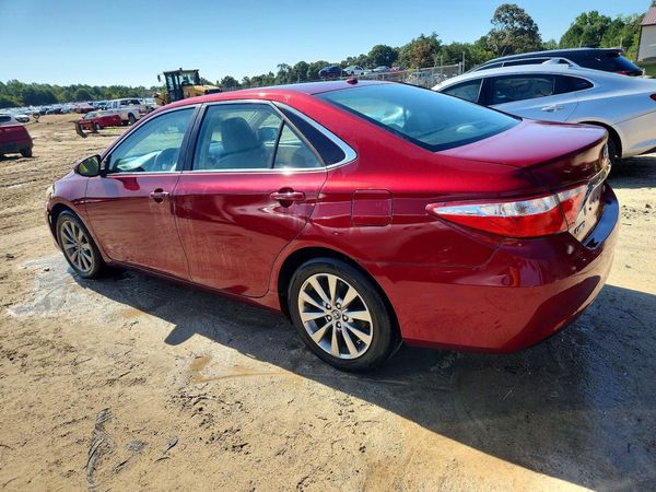 2015 TOYOTA CAMRY
