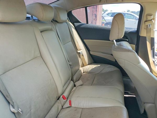 2016 ACURA ILX Premium/Tech