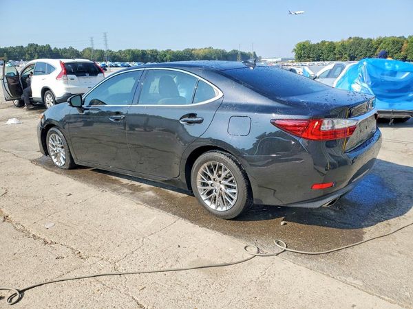 2016 LEXUS ES