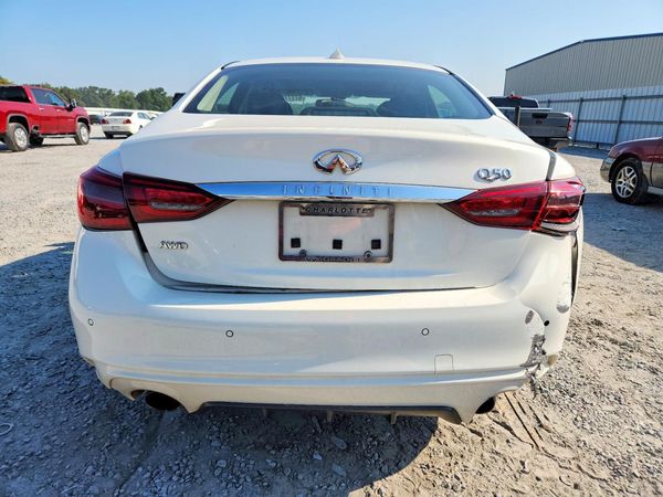 2018 INFINITI Q50
