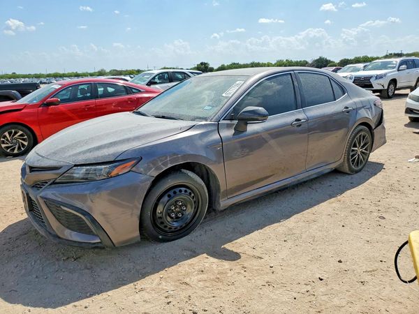 2022 TOYOTA CAMRY