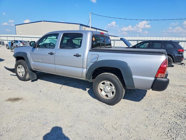 2015 TOYOTA TACOMA Delux Grade