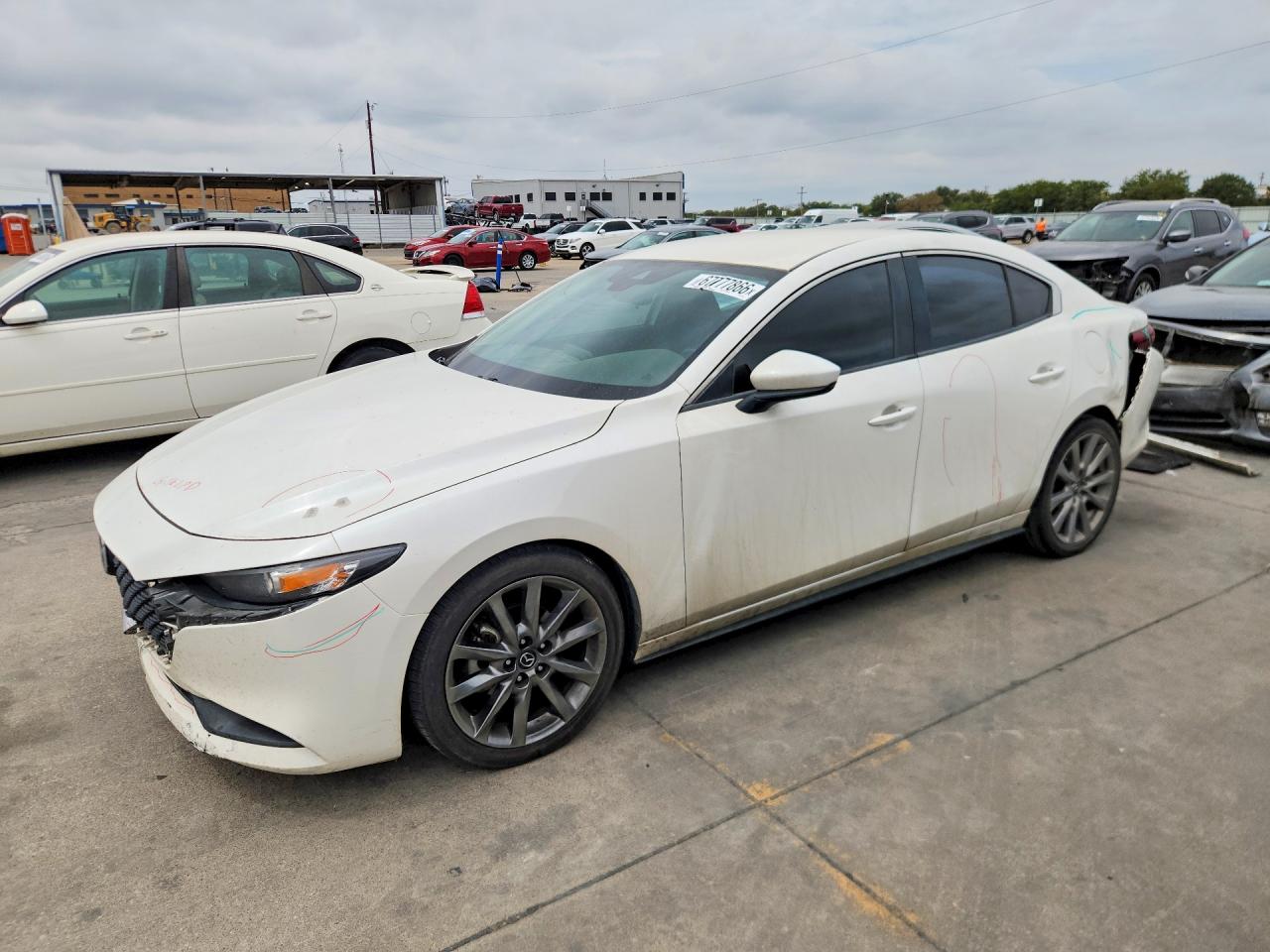 2022 MAZDA 3 Select Package