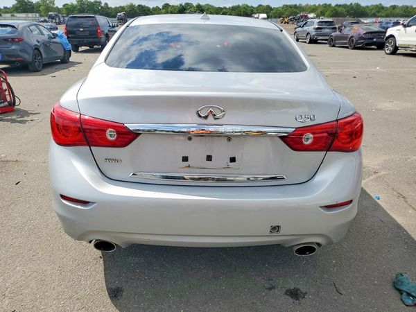 2015 INFINITI Q50