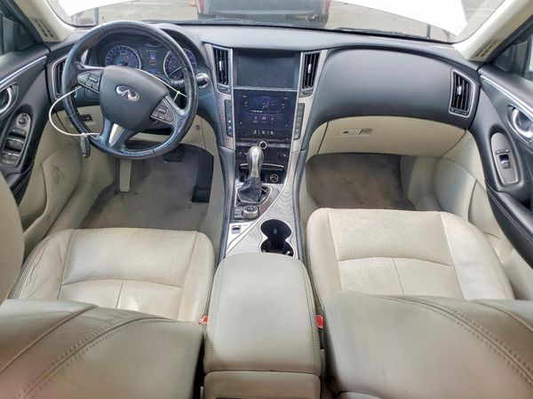 2015 INFINITI Q50