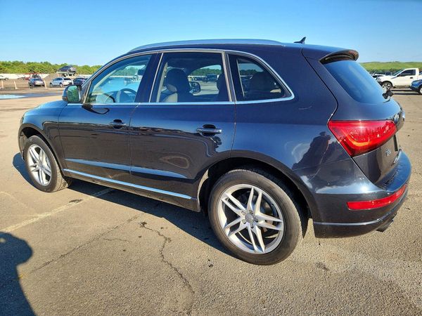 2013 AUDI Q5 Premium Plus
