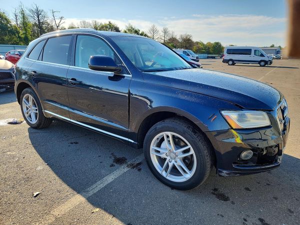 2013 AUDI Q5 Premium Plus