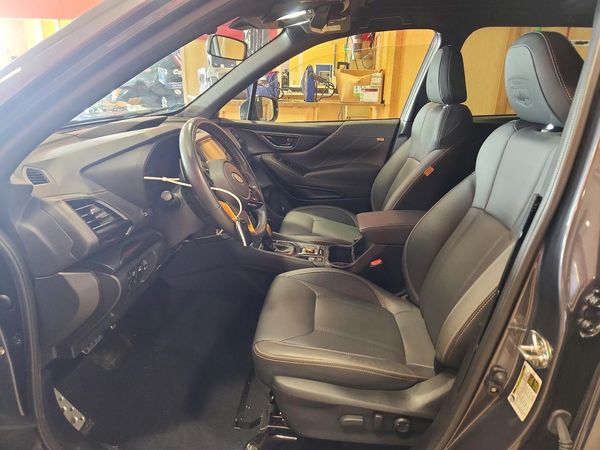 2023 SUBARU FORESTER
