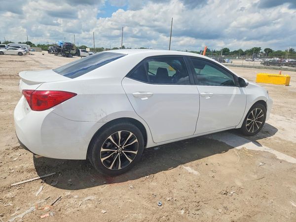 2017 TOYOTA COROLLA
