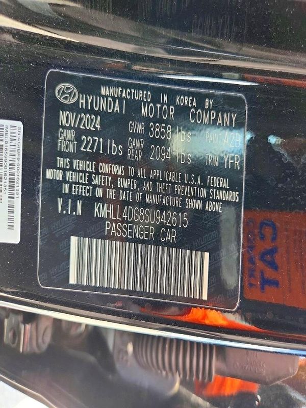 2025 HYUNDAI ELANTRA