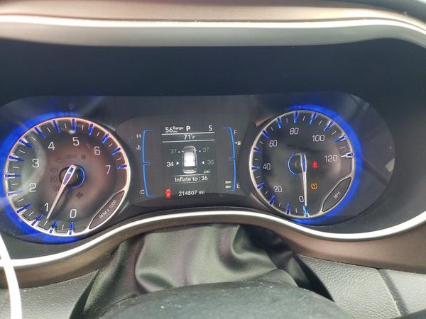 2017 CHRYSLER PACIFICA Touring L