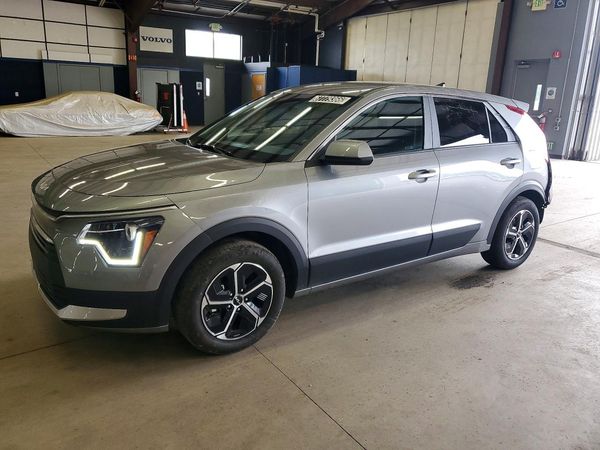 2026 KIA NIRO LX