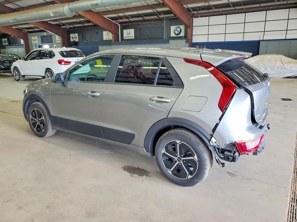 2026 KIA NIRO LX