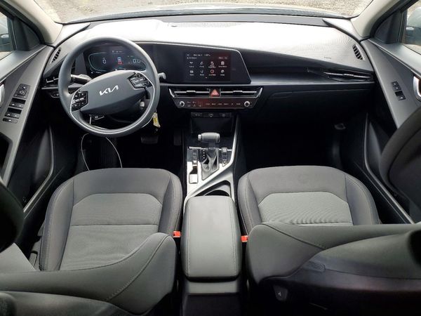 2026 KIA NIRO LX