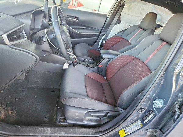 2025 TOYOTA COROLLA SE — DENT