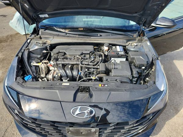 2023 HYUNDAI ELANTRA — Engine bay