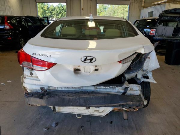 2012 HYUNDAI ELANTRA GLS(Middle grade) — DIRR